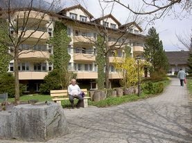 Bild Altersheim im Frühling