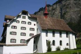 Bild mit Frauenkloster